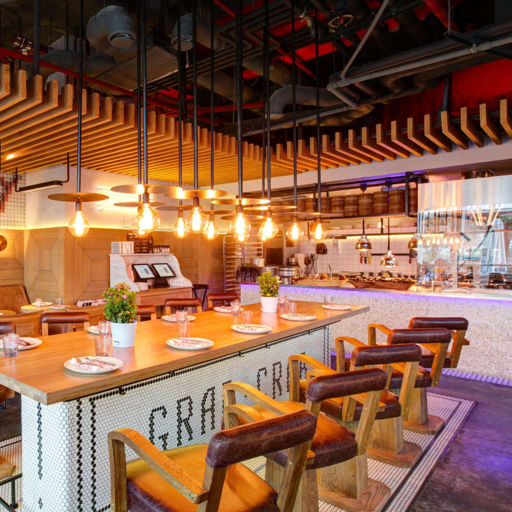 Ресторан "Crabber"  Novikov Group